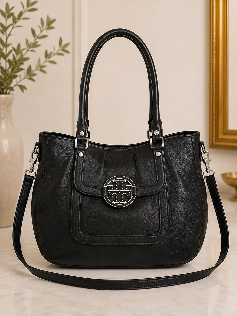 Tory Burch Amanda Black Leather Logo Medallion Tote Crossbody Shoulder Bag